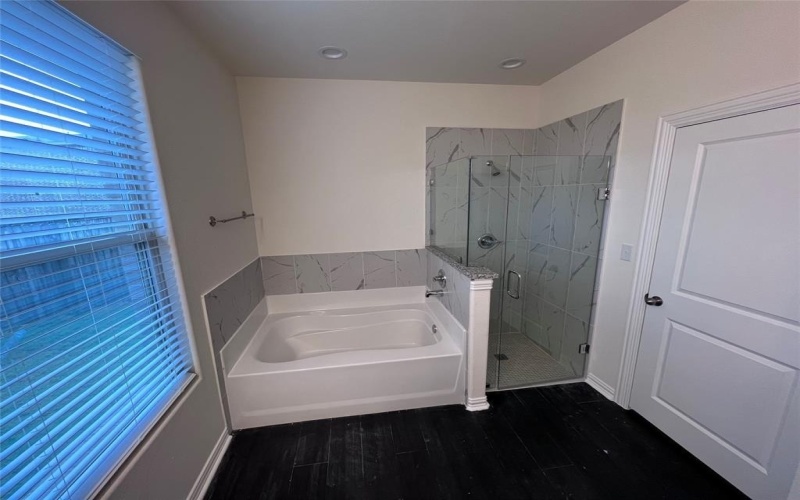 1607 Fairway Drive, Sherman, TX 75090, 4 Bedrooms Bedrooms, ,2 BathroomsBathrooms,Residential Lease,For Rent,1607 Fairway Drive,20909374