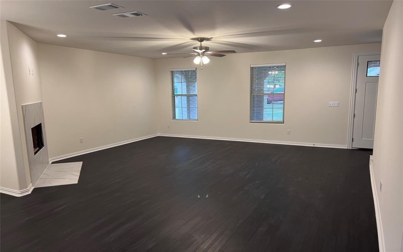1607 Fairway Drive, Sherman, TX 75090, 4 Bedrooms Bedrooms, ,2 BathroomsBathrooms,Residential Lease,For Rent,1607 Fairway Drive,20909374