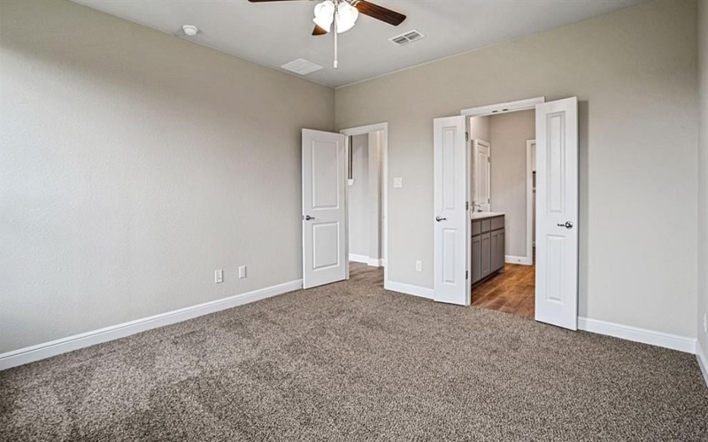 10861 BLACK ONYX Drive, Fort Worth, TX 76036, 4 Bedrooms Bedrooms, ,3 BathroomsBathrooms,Residential,For Sale,10861 BLACK ONYX Drive,20915888