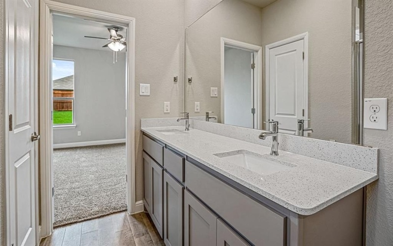 10861 BLACK ONYX Drive, Fort Worth, TX 76036, 4 Bedrooms Bedrooms, ,3 BathroomsBathrooms,Residential,For Sale,10861 BLACK ONYX Drive,20915888