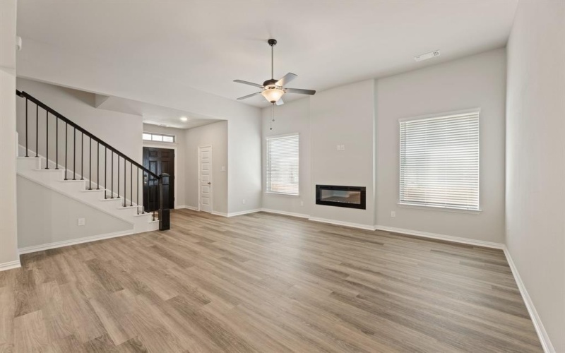 1237 Newport Street, Sherman, TX 75090, 3 Bedrooms Bedrooms, ,2 BathroomsBathrooms,Residential,For Sale,1237 Newport Street,20915945