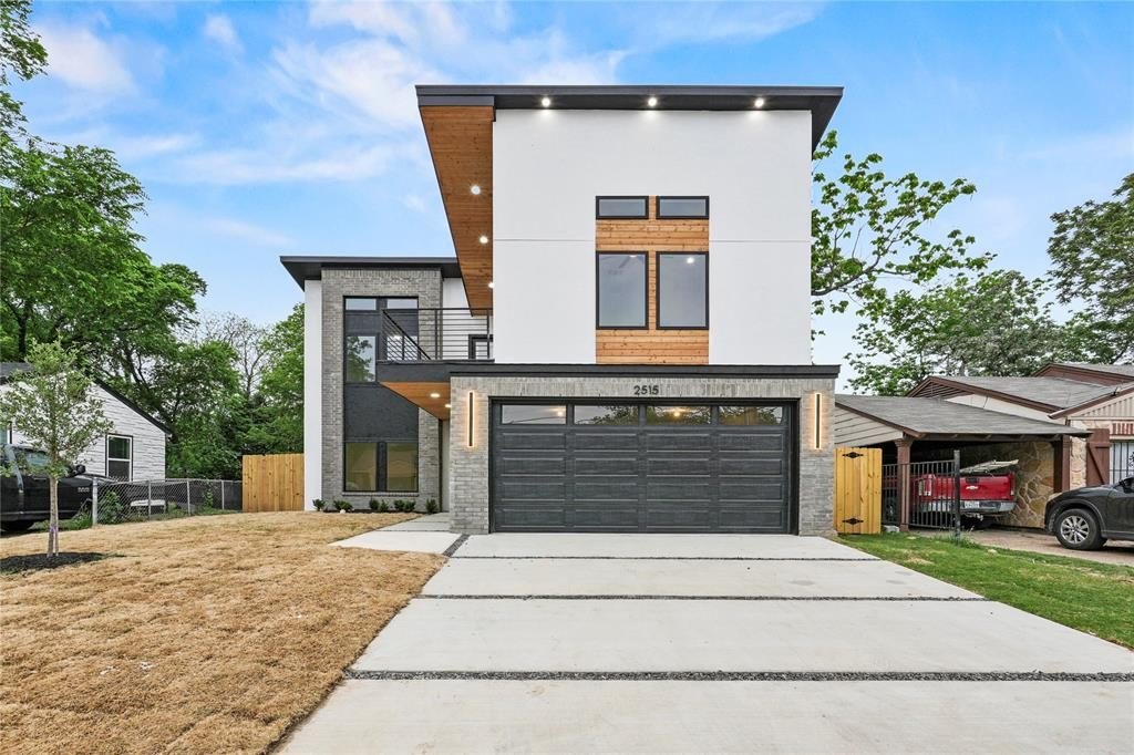 2515 Southland Street, Dallas, TX 75215, 4 Bedrooms Bedrooms, ,2 BathroomsBathrooms,Residential,For Sale,2515 Southland Street,20909650