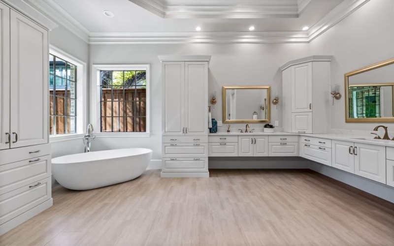 3808 Beechwood Lane, Dallas, TX 75220, 4 Bedrooms Bedrooms, ,5 BathroomsBathrooms,Residential,For Sale,3808 Beechwood Lane,20921757