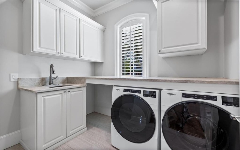 3808 Beechwood Lane, Dallas, TX 75220, 4 Bedrooms Bedrooms, ,5 BathroomsBathrooms,Residential,For Sale,3808 Beechwood Lane,20921757