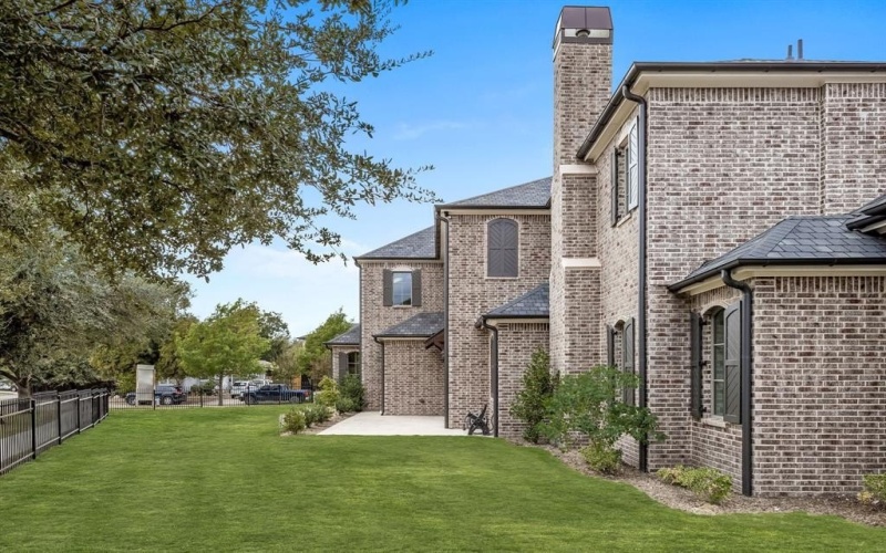 3808 Beechwood Lane, Dallas, TX 75220, 4 Bedrooms Bedrooms, ,5 BathroomsBathrooms,Residential,For Sale,3808 Beechwood Lane,20921757