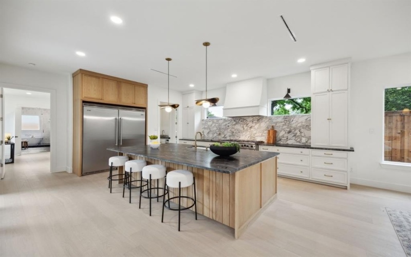 6240 Richmond Avenue, Dallas, TX 75214, 5 Habitaciones Habitaciones , ,6 BañosBaños,Residential,En Venta,6240 Richmond Avenue,20922025