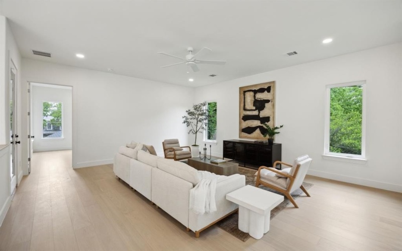6240 Richmond Avenue, Dallas, TX 75214, 5 Habitaciones Habitaciones , ,6 BañosBaños,Residential,En Venta,6240 Richmond Avenue,20922025
