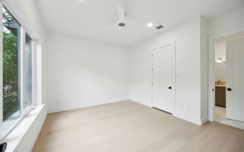 6240 Richmond Avenue, Dallas, TX 75214, 5 Habitaciones Habitaciones , ,6 BañosBaños,Residential,En Venta,6240 Richmond Avenue,20922025