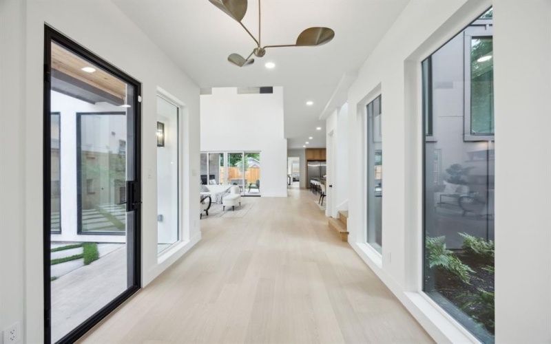6240 Richmond Avenue, Dallas, TX 75214, 5 Habitaciones Habitaciones , ,6 BañosBaños,Residential,En Venta,6240 Richmond Avenue,20922025