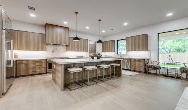3144 La Kenta Circle, Farmers Branch, TX 75234, 5 Habitaciones Habitaciones , ,6 BañosBaños,Residential,En Venta,3144 La Kenta Circle,20920252