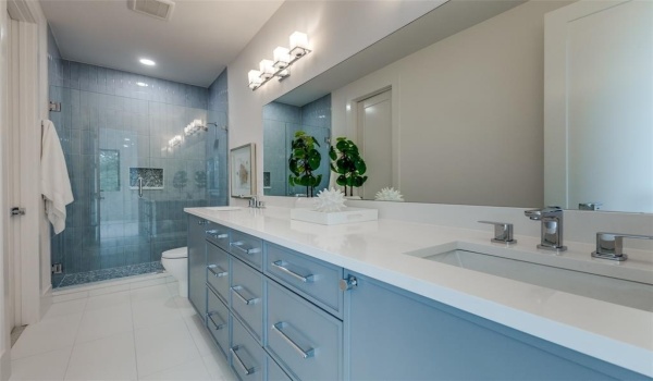 3144 La Kenta Circle, Farmers Branch, TX 75234, 5 Habitaciones Habitaciones , ,6 BañosBaños,Residential,En Venta,3144 La Kenta Circle,20920252