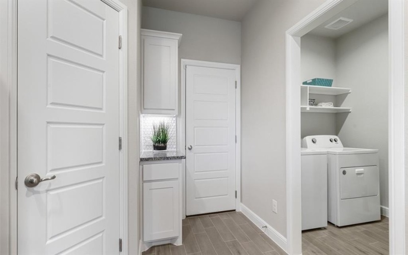 15148 GREEN BLUFF Drive, Fort Worth, TX 76008, 4 Bedrooms Bedrooms, ,2 BathroomsBathrooms,Residential,For Sale,15148 GREEN BLUFF Drive,20922152