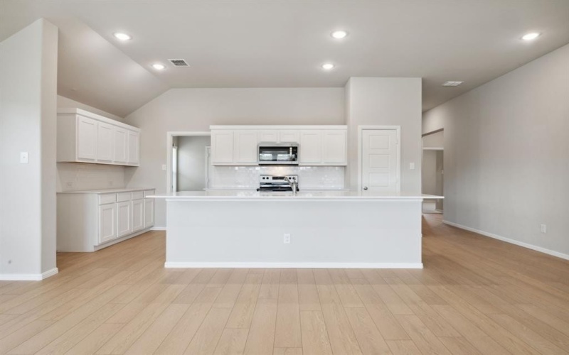 2476 Adenmore Lane, Forney, TX 75126, 3 Bedrooms Bedrooms, ,2 BathroomsBathrooms,Residential,For Sale,2476 Adenmore Lane,20922191