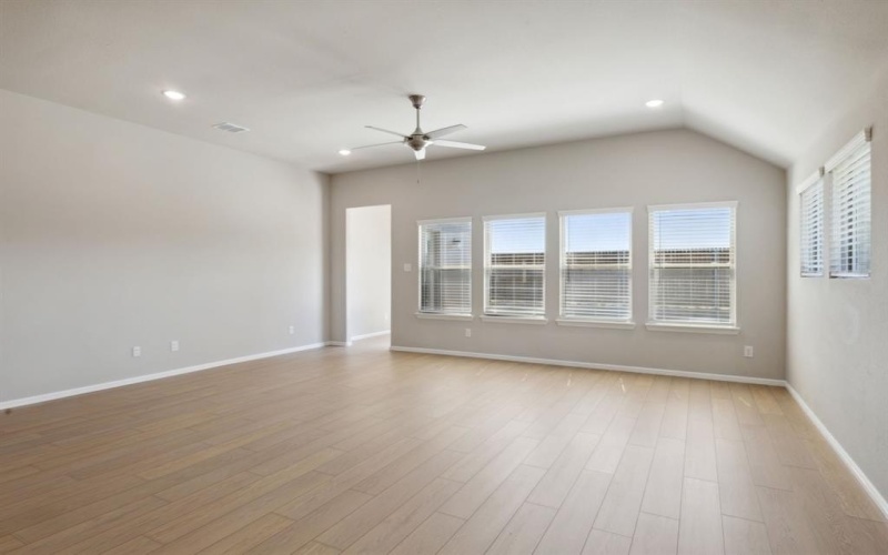 2476 Adenmore Lane, Forney, TX 75126, 3 Bedrooms Bedrooms, ,2 BathroomsBathrooms,Residential,For Sale,2476 Adenmore Lane,20922191