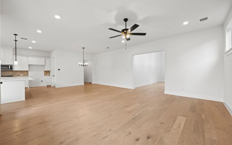 300 Chestnut Street, Celina, TX 75009, 3 Bedrooms Bedrooms, ,2 BathroomsBathrooms,Residential,For Sale,300 Chestnut Street,20933297