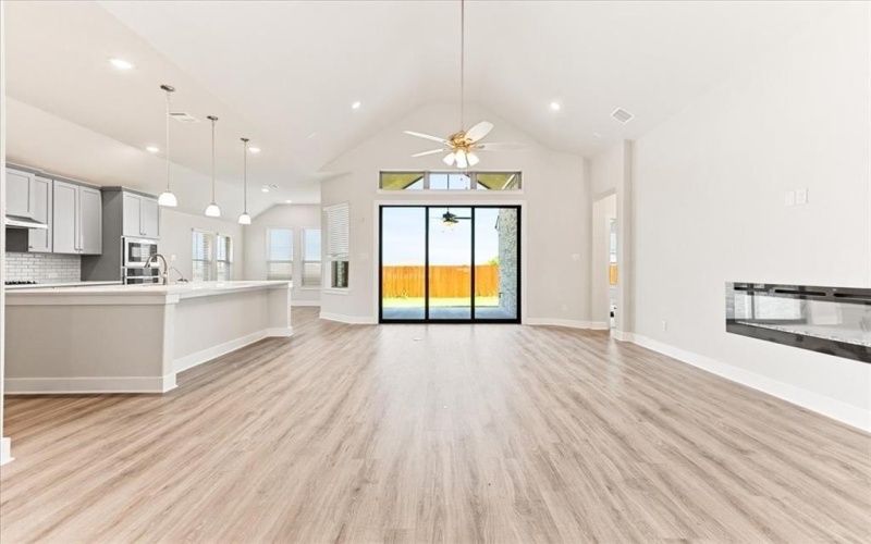 1851 Silver Birch Road, Waxahachie, TX 75165, 4 Bedrooms Bedrooms, ,3 BathroomsBathrooms,Residential,For Sale,1851 Silver Birch Road,20933373