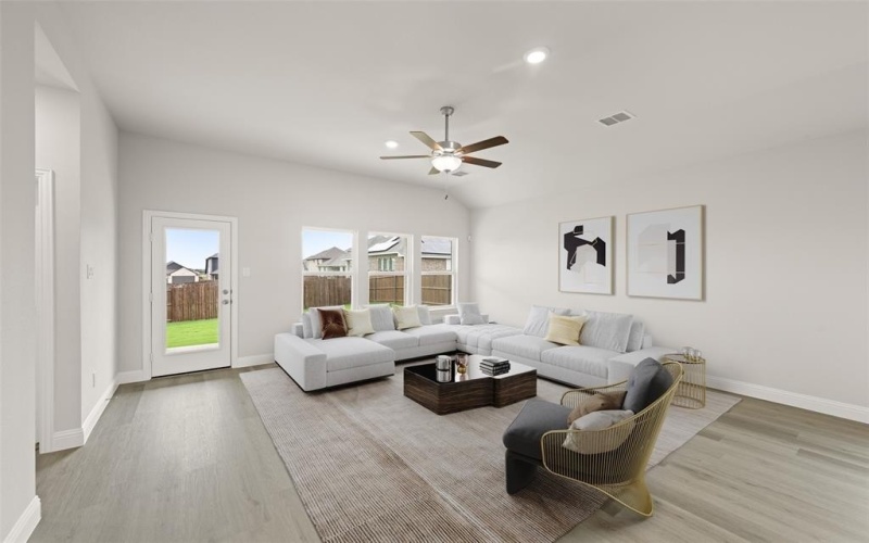 510 Reatta Drive, Justin, TX 76247, 4 Bedrooms Bedrooms, ,3 BathroomsBathrooms,Residential,For Sale,510 Reatta Drive,20924773