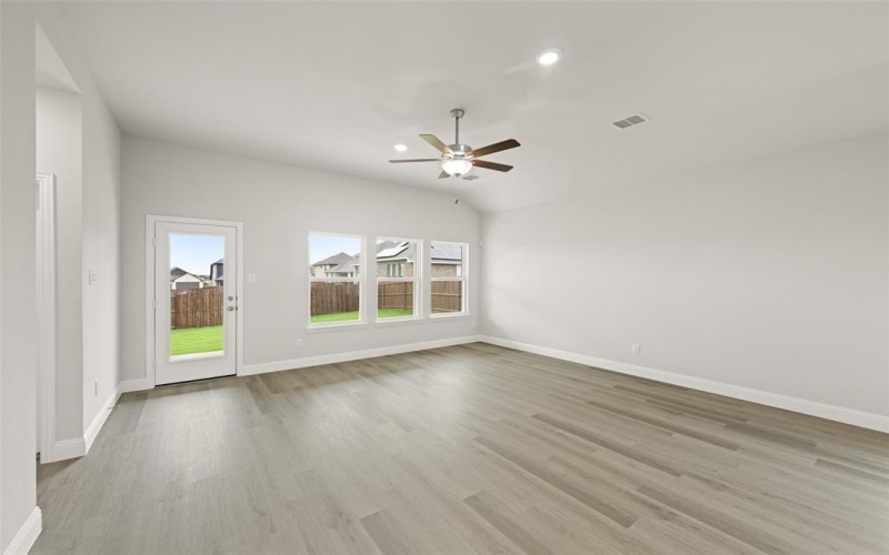 510 Reatta Drive, Justin, TX 76247, 4 Bedrooms Bedrooms, ,3 BathroomsBathrooms,Residential,For Sale,510 Reatta Drive,20924773