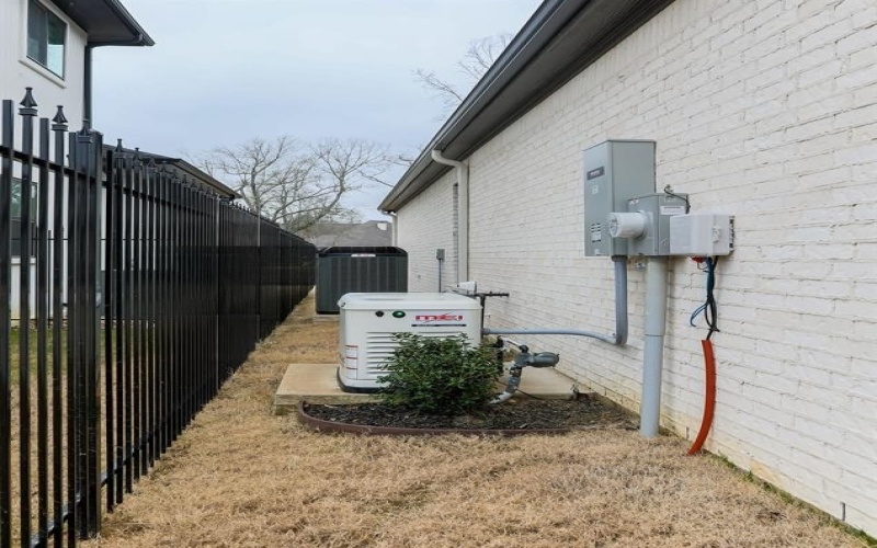 7417 Waterview Square, Tyler, TX 75703, 3 Bedrooms Bedrooms, ,3 BathroomsBathrooms,Residential,For Sale,7417 Waterview Square,20933630