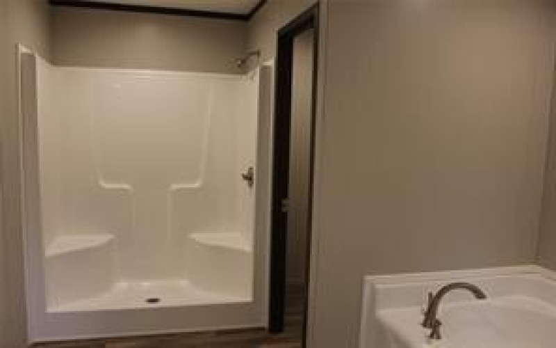 140 Southlake Drive, Mabank, TX 75156, 3 Bedrooms Bedrooms, ,2 BathroomsBathrooms,Residential,For Sale,140 Southlake Drive,20933644