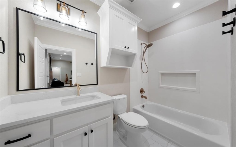 10221 Creekside Lane, Waco, TX 76712, 5 Bedrooms Bedrooms, ,3 BathroomsBathrooms,Residential,For Sale,10221 Creekside Lane,20923209