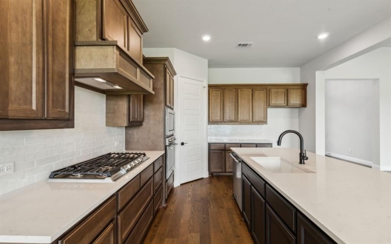 476 Baile Drive, Sunnyvale, TX 75182, 4 Bedrooms Bedrooms, ,5 BathroomsBathrooms,Residential,For Sale,476 Baile Drive,20933948