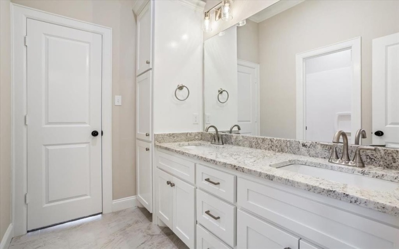 10217 Castleberry Lane, Waco, TX 76712, 4 Bedrooms Bedrooms, ,3 BathroomsBathrooms,Residential,For Sale,10217 Castleberry Lane,20924607