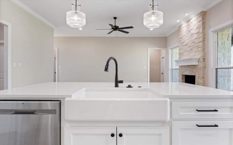 10201 Castleberry Lane, Waco, TX 76712, 4 Bedrooms Bedrooms, ,3 BathroomsBathrooms,Residential,For Sale,10201 Castleberry Lane,20926703