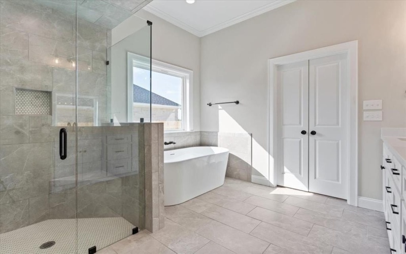 10201 Castleberry Lane, Waco, TX 76712, 4 Bedrooms Bedrooms, ,3 BathroomsBathrooms,Residential,For Sale,10201 Castleberry Lane,20926703