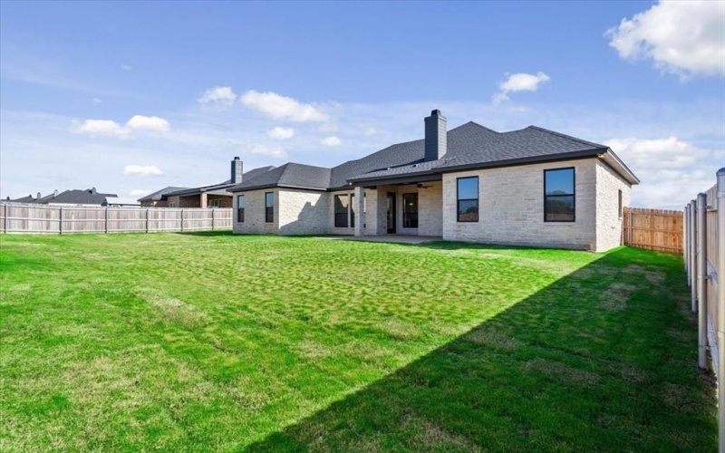 10201 Castleberry Lane, Waco, TX 76712, 4 Bedrooms Bedrooms, ,3 BathroomsBathrooms,Residential,For Sale,10201 Castleberry Lane,20926703