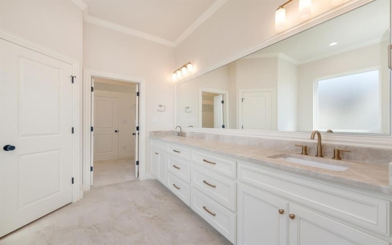 1916 Angelus, Waco, TX 76712, 4 Bedrooms Bedrooms, ,3 BathroomsBathrooms,Residential,For Sale,1916 Angelus,20927021