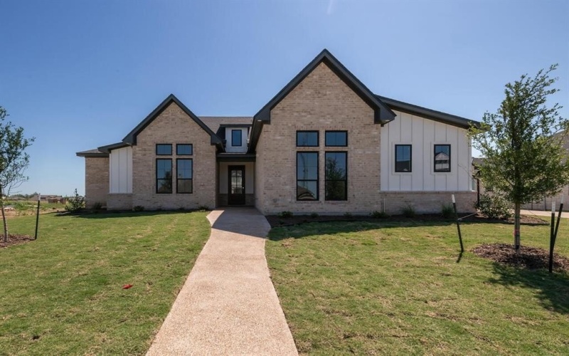 1916 Angelus, Waco, TX 76712, 4 Bedrooms Bedrooms, ,3 BathroomsBathrooms,Residential,For Sale,1916 Angelus,20927021