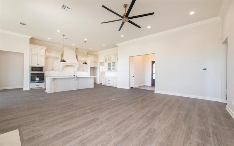 1916 Angelus, Waco, TX 76712, 4 Bedrooms Bedrooms, ,3 BathroomsBathrooms,Residential,For Sale,1916 Angelus,20927021