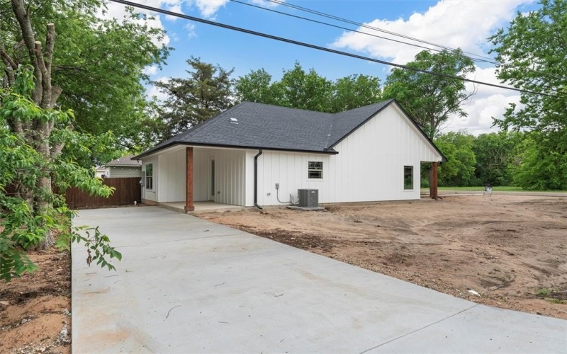 600 Arthur Street, McGregor, TX 76657, 3 Bedrooms Bedrooms, ,2 BathroomsBathrooms,Residential,For Sale,600 Arthur Street,20932223