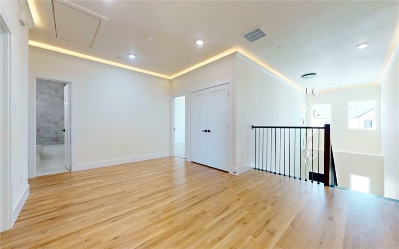 4439 Fatima Drive, Irving, TX 75062, 4 Bedrooms Bedrooms, ,3 BathroomsBathrooms,Residential,For Sale,4439 Fatima Drive,20934321