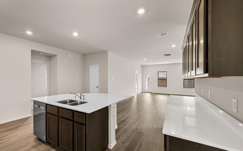 440 Drake Drive, Ferris, TX 75125, 4 Bedrooms Bedrooms, ,2 BathroomsBathrooms,Residential,For Sale,440 Drake Drive,20934469