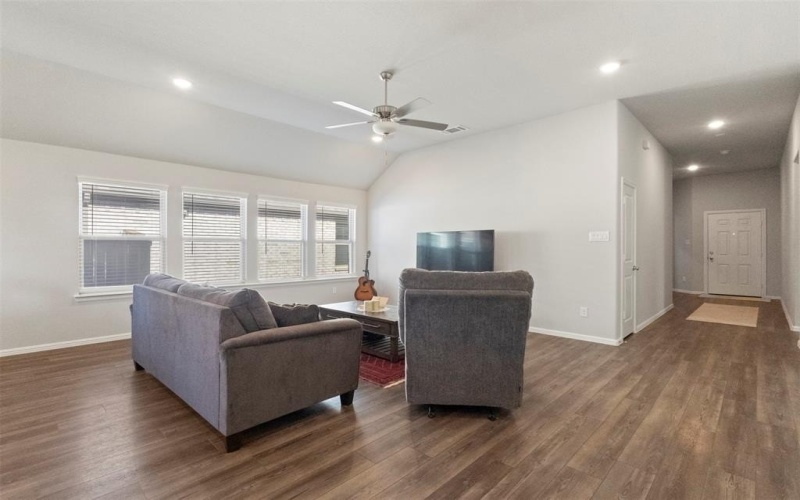 1421 Avalon Court, Celina, TX 75009, 4 Bedrooms Bedrooms, ,2 BathroomsBathrooms,Residential,For Sale,1421 Avalon Court,20923533