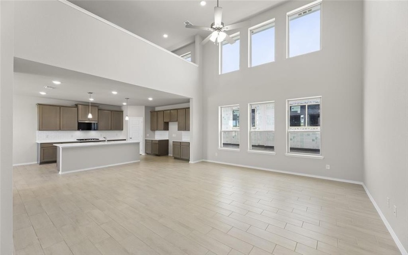 1700 Elle Lane, Aubrey, TX 76227, 4 Bedrooms Bedrooms, ,3 BathroomsBathrooms,Residential,For Sale,1700 Elle Lane,20932322