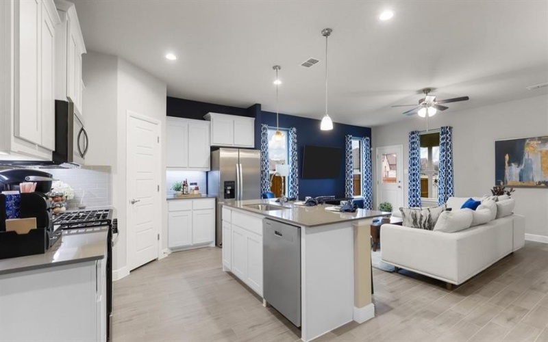 15152 GREEN BLUFF Drive, Fort Worth, TX 76008, 5 Habitaciones Habitaciones , ,3 BañosBaños,Residential,En Venta,15152 GREEN BLUFF Drive,20923584