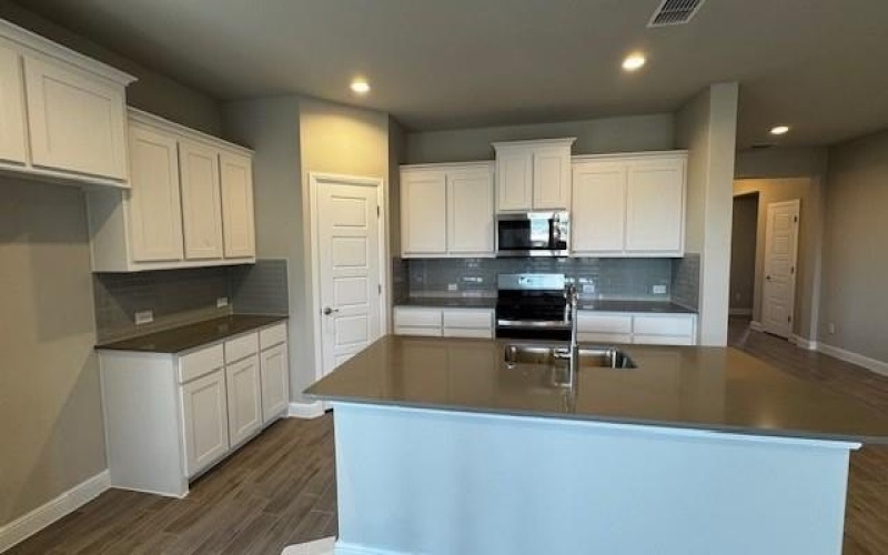 125 GOODNIGHT Court, Cleburne, TX 76033, 4 Bedrooms Bedrooms, ,2 BathroomsBathrooms,Residential,For Sale,125 GOODNIGHT Court,20923901