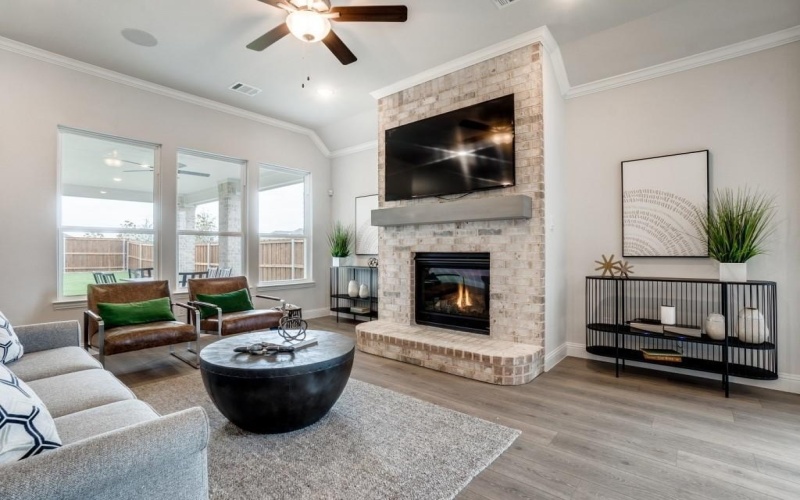 1100 Garden Grove Lane, Forney, TX 75126, 4 Bedrooms Bedrooms, ,3 BathroomsBathrooms,Residential,For Sale,1100 Garden Grove Lane,20933155