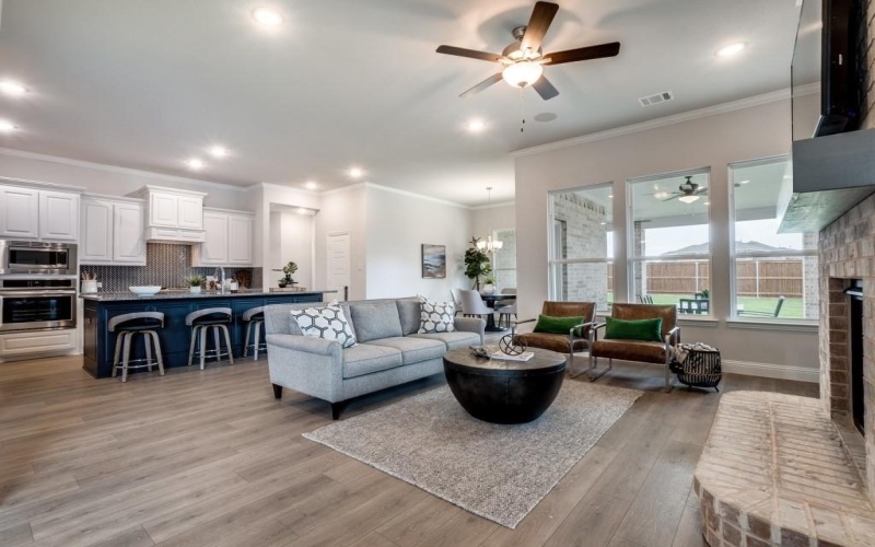1100 Garden Grove Lane, Forney, TX 75126, 4 Bedrooms Bedrooms, ,3 BathroomsBathrooms,Residential,For Sale,1100 Garden Grove Lane,20933155