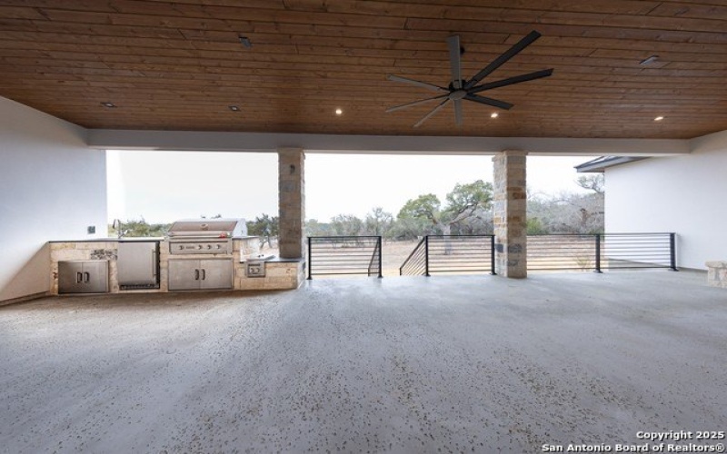 736 JOHANNA RIDGE RD, Bulverde, TX 78163, 4 Bedrooms Bedrooms, ,3 BathroomsBathrooms,Residential,For Sale,736 JOHANNA RIDGE RD,1837310