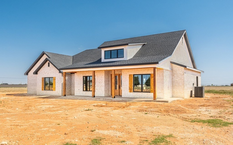 395 County Rd 306, Seminole, TX 79360, 4 Bedrooms Bedrooms, ,2 BathroomsBathrooms,Residential,For Sale,395 County Rd 306,159413