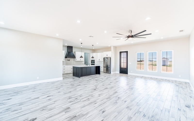 395 County Rd 306, Seminole, TX 79360, 4 Bedrooms Bedrooms, ,2 BathroomsBathrooms,Residential,For Sale,395 County Rd 306,159413
