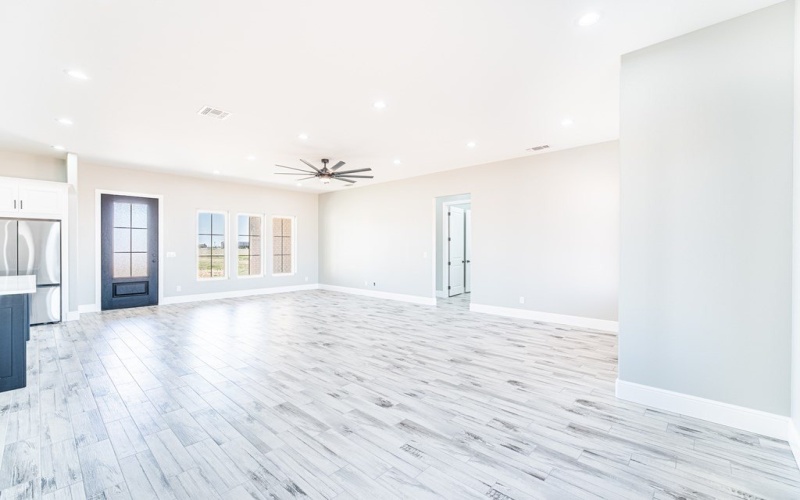 395 County Rd 306, Seminole, TX 79360, 4 Bedrooms Bedrooms, ,2 BathroomsBathrooms,Residential,For Sale,395 County Rd 306,159413