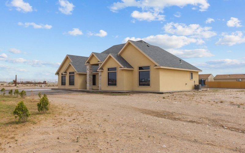 1758 N Fortune 500 Drive, Odessa, TX 79764, 3 Bedrooms Bedrooms, ,2 BathroomsBathrooms,Residential,For Sale,1758 N Fortune 500 Drive,159988