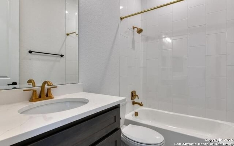1121 Cape May Warbler, New Braunfels, TX 78132, 4 Habitaciones Habitaciones , ,3 BañosBaños,Residential,En Venta,1121 Cape May Warbler,1847368