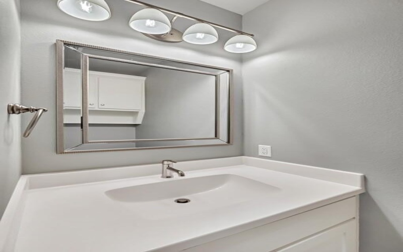 413 Travis Drive, McGregor, TX 76657, 4 Habitaciones Habitaciones , ,2 BañosBaños,Residential,En Venta,413 Travis Drive,220525