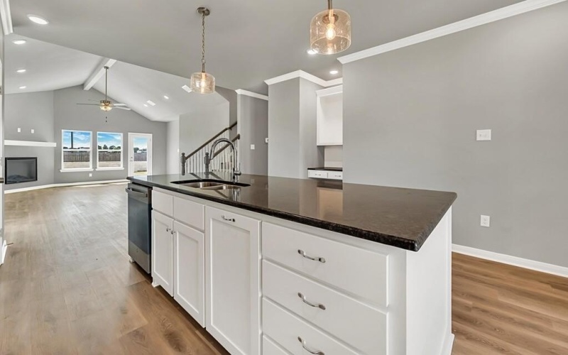 413 Travis Drive, McGregor, TX 76657, 4 Habitaciones Habitaciones , ,2 BañosBaños,Residential,En Venta,413 Travis Drive,220525